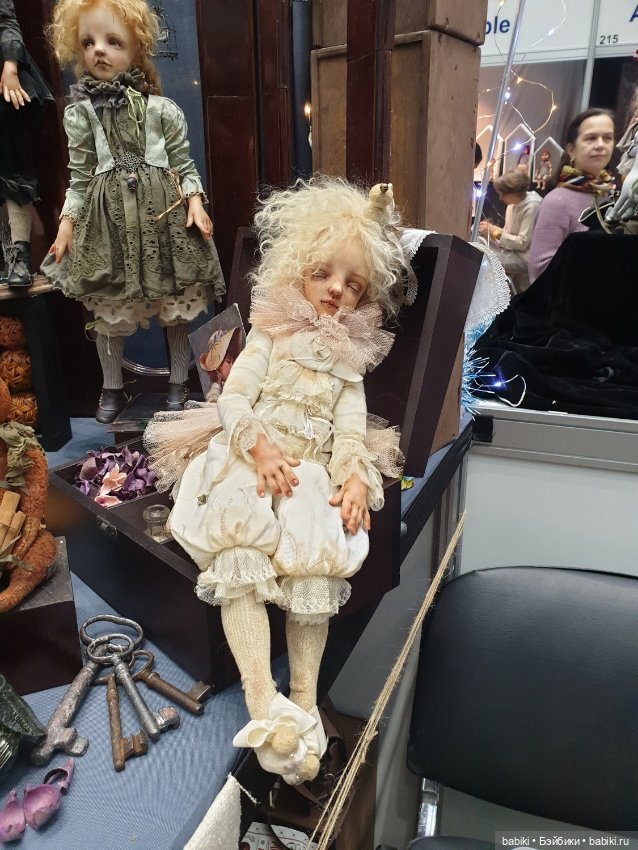 Куклы Киры Кинаш на выставке