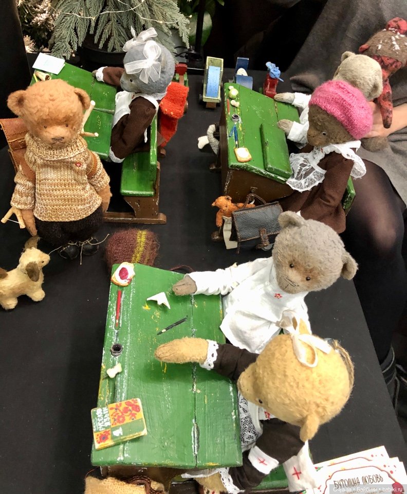 Моя первая выставка Hello Teddy