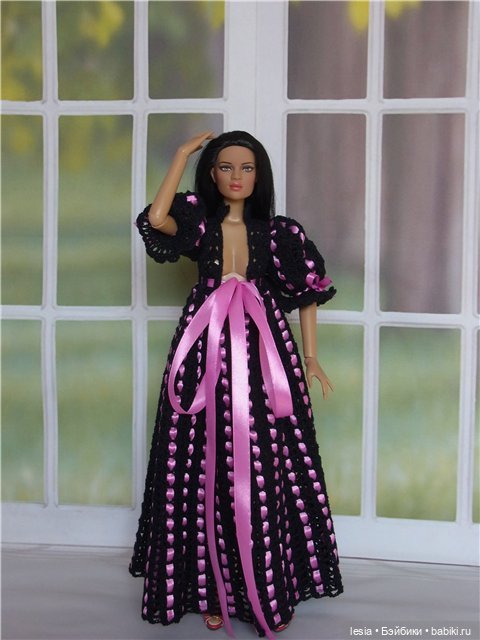 Вязаные наряды для Тоннер и Барби