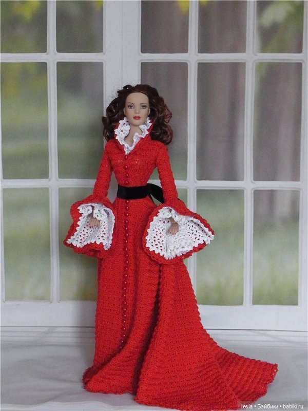 Вязаные наряды для кукол Тоннер
