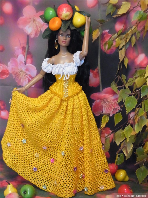 Тематические(вязаные) наряды для кукол Тоннер 16 (фото 2)