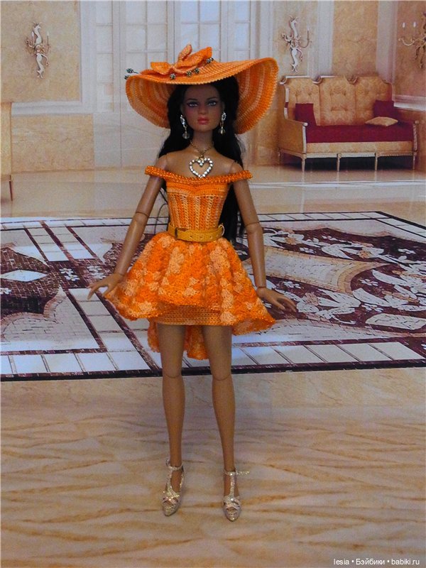 Новенькое для кукол формата 16 дюймов