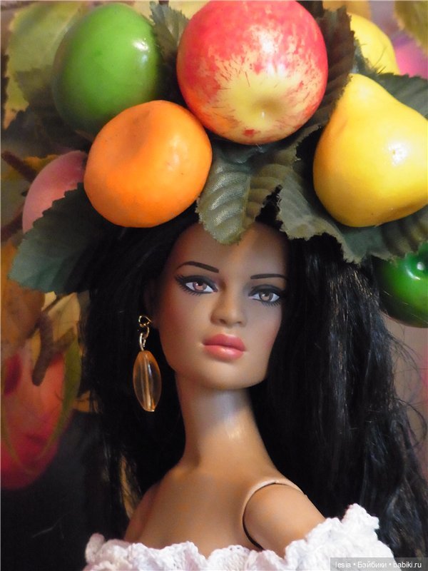 Тематические(вязаные) наряды для кукол Тоннер 16