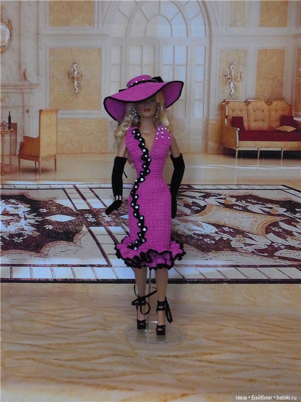 Новенькое для кукол формата 16 дюймов