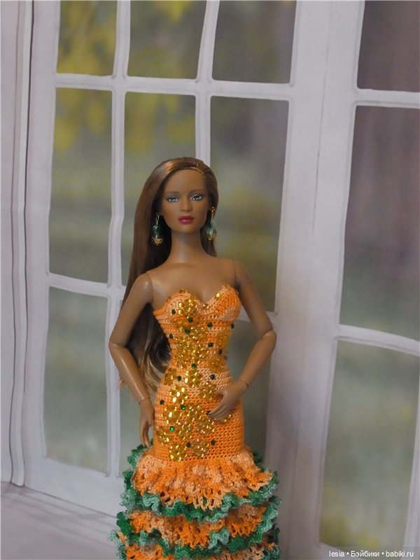 Вязаные наряды для кукол Тоннер