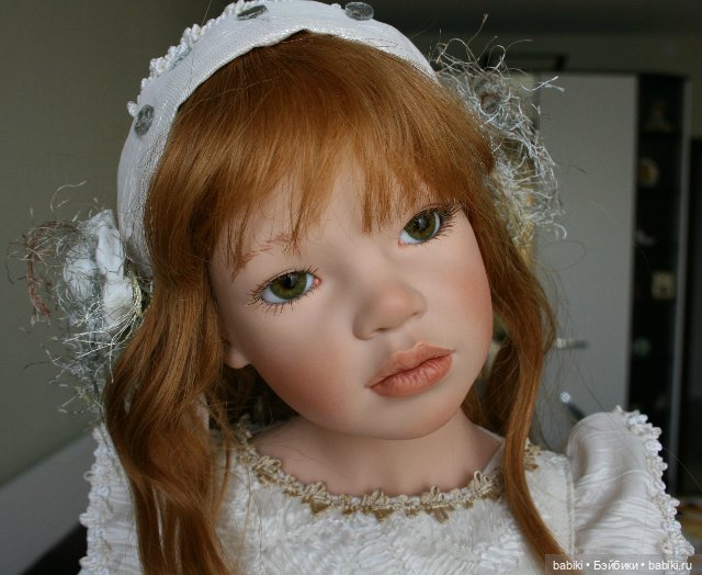 Аника, кукла из коллекции Zawieruszynski 2009 (фото 4)