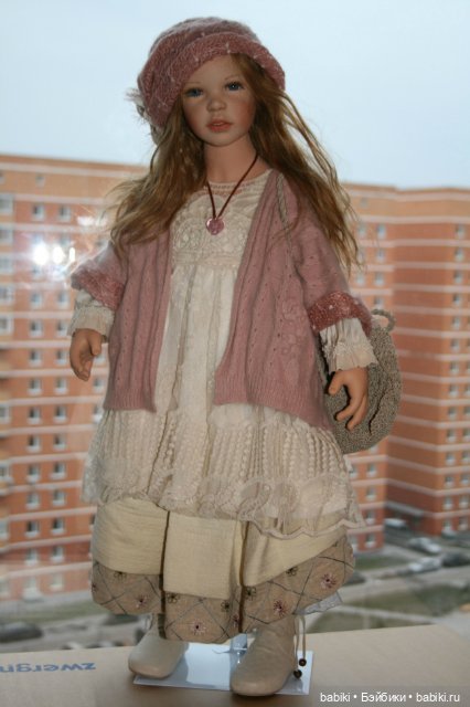 Куколка Henry and Zofia Zawieruszynski