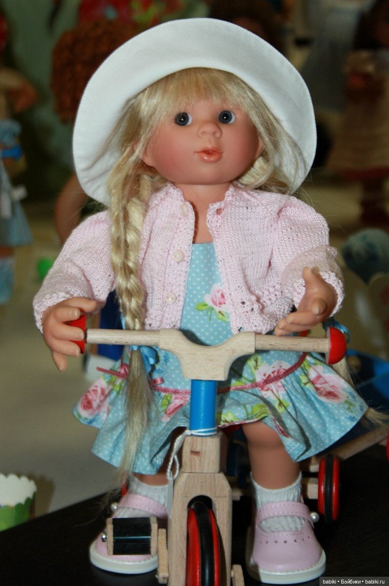 Вихтели на Пасхальной встрече 2016 в магазине коллекционных кукол в Нидерландах