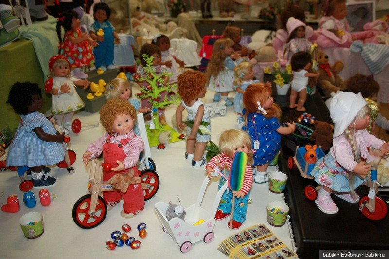 Вихтели на Пасхальной встрече 2016 в магазине коллекционных кукол в Нидерландах