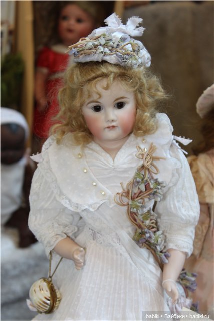 Антикварные куклы и репродукции на выставке кукол в немецком Neustadt 2011 (фото 4)