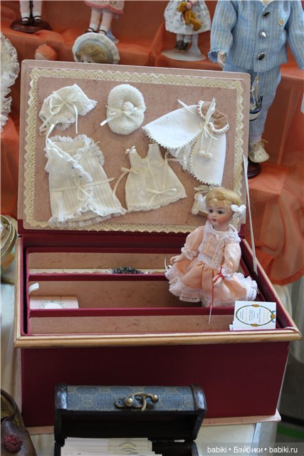 Антикварные куклы и репродукции на выставке кукол в немецком Neustadt 2011 (фото 3)