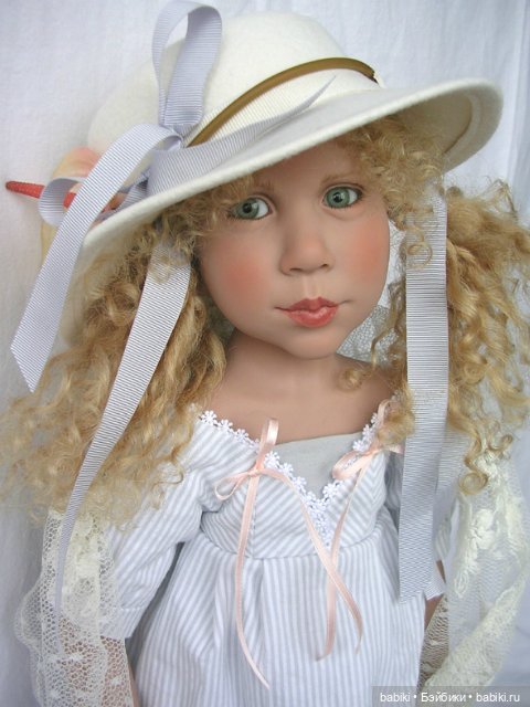 Полет моей фантазии или "Ожидание торжества" маленькой Аннаклары. Коллекционная кукла (фото 2)