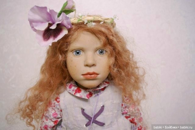 Нежная фиалка Mirthe от Zwergnase. Коллекционная кукла (фото 3)