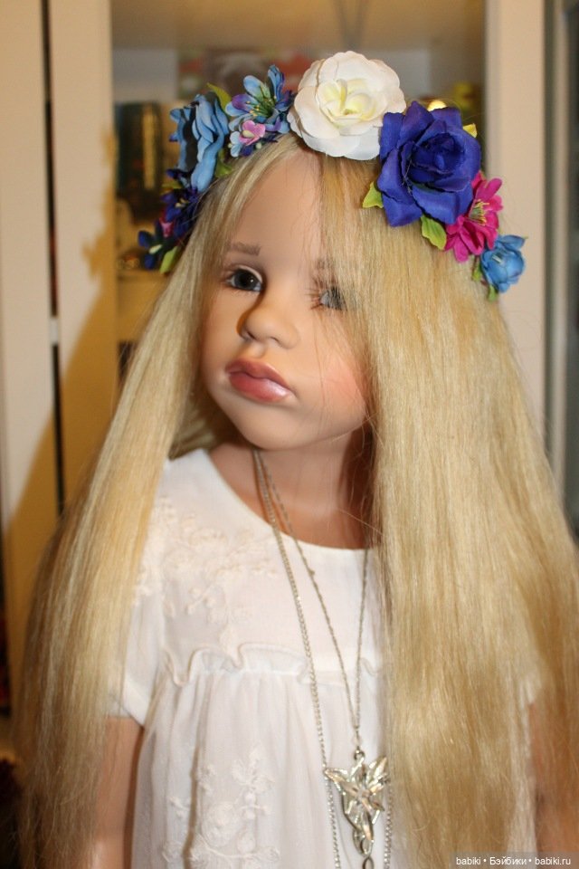 Осенняя фотосессия с цветами - Мари Элеин и Алиса (фото 6)