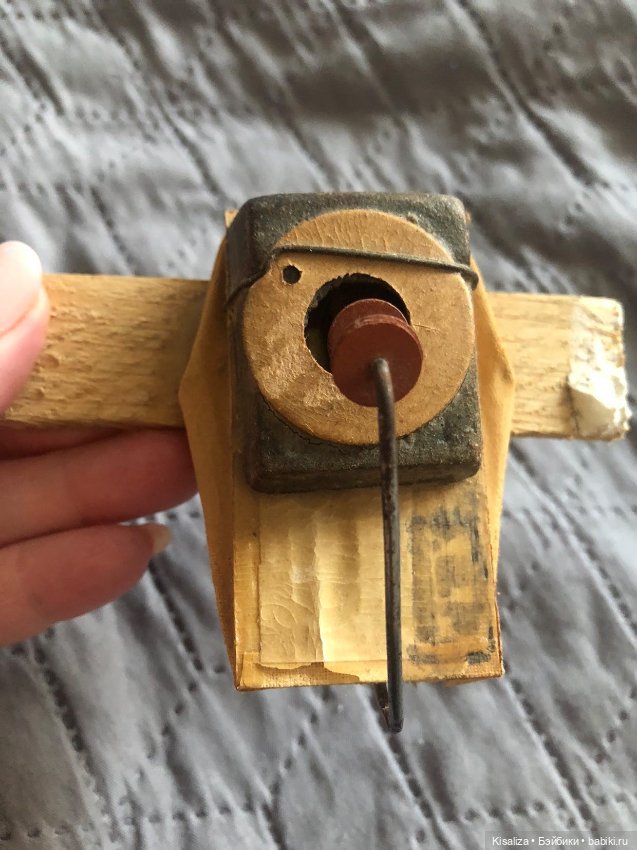 Интересный пищик антикварной куклы. Как отреставрировать