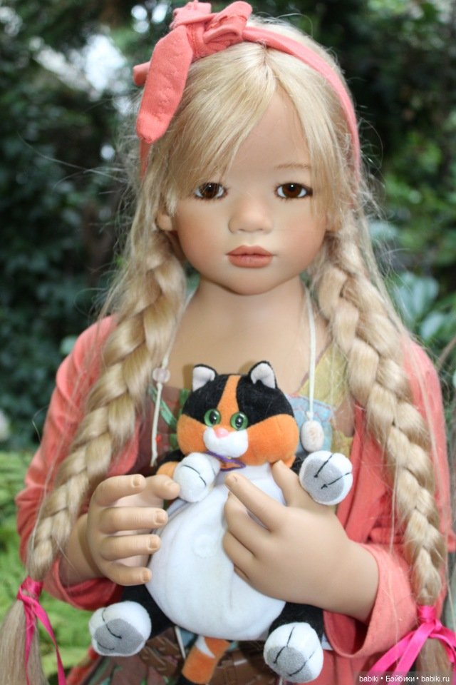 Кинья и Анна Лу в саду — Куклы Annette Himstedt (Аннетт Химстедт): коллекционные