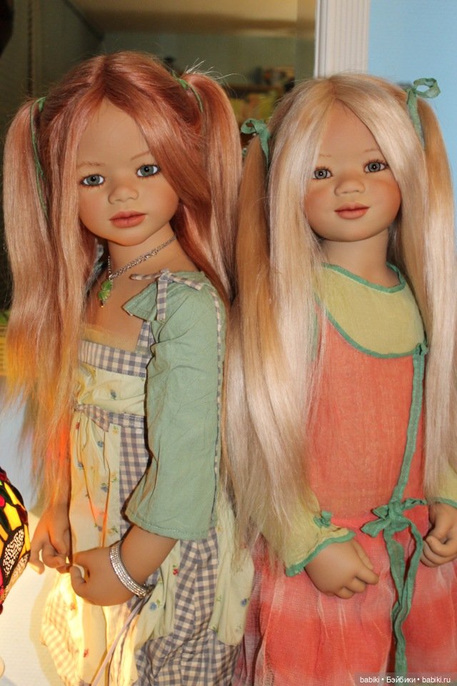 Две Звезды - Кинья и Сарай