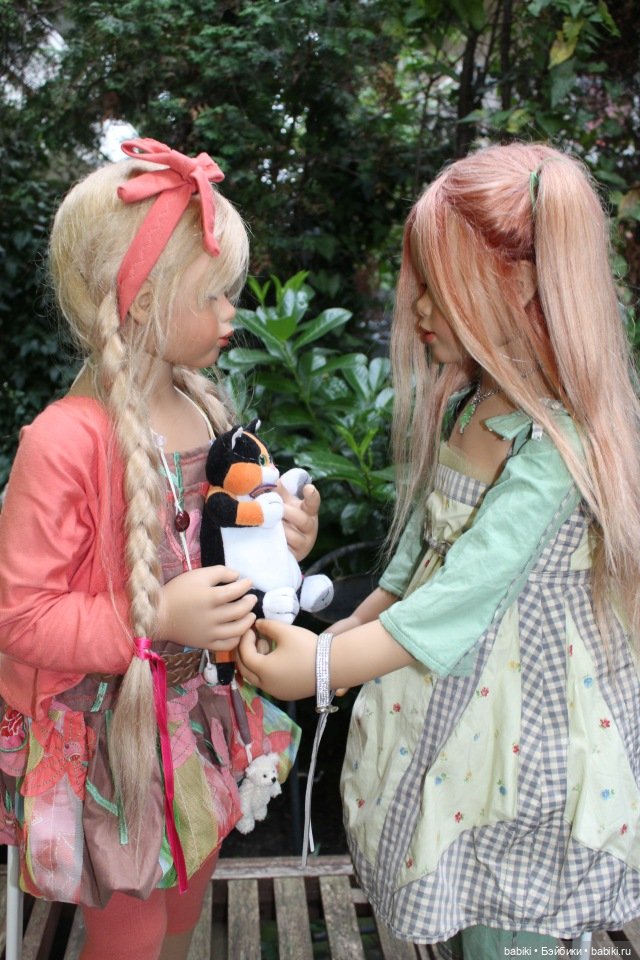 Кинья и Анна Лу в саду — Куклы Annette Himstedt (Аннетт Химстедт): коллекционные (фото 2)