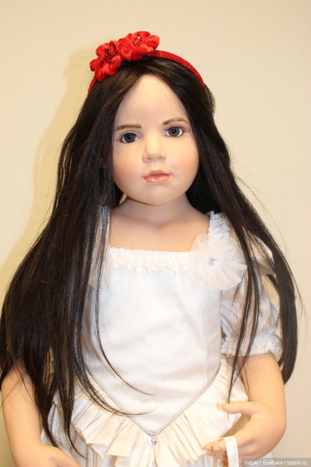 Показ кукол из последней коллекции Hildegard Gunzel. Опросник