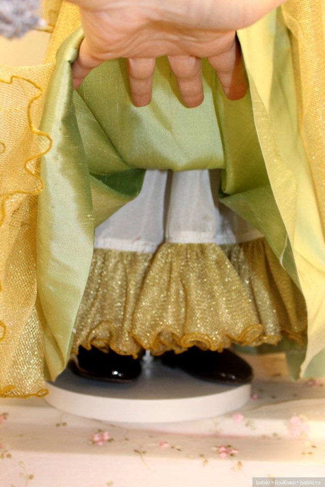 Показ кукол из последней коллекции Hildegard Gunzel. Опросник