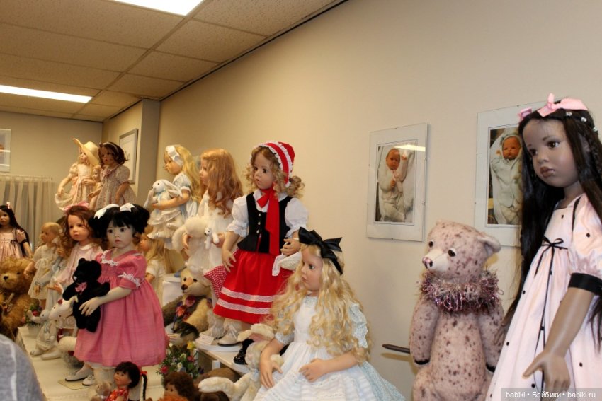 Показ кукол из последней коллекции Hildegard Gunzel. Опросник