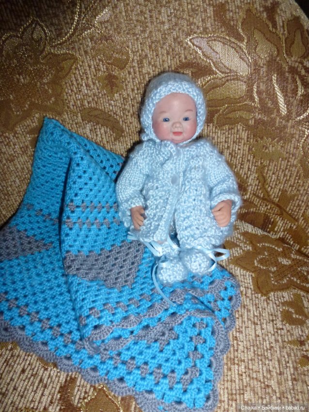 Вязаные пледы крючком для любимых кукол. Часть 1