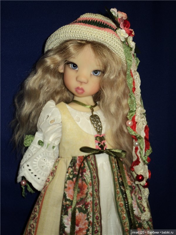 Продолжаем наш показ. Наряд №2