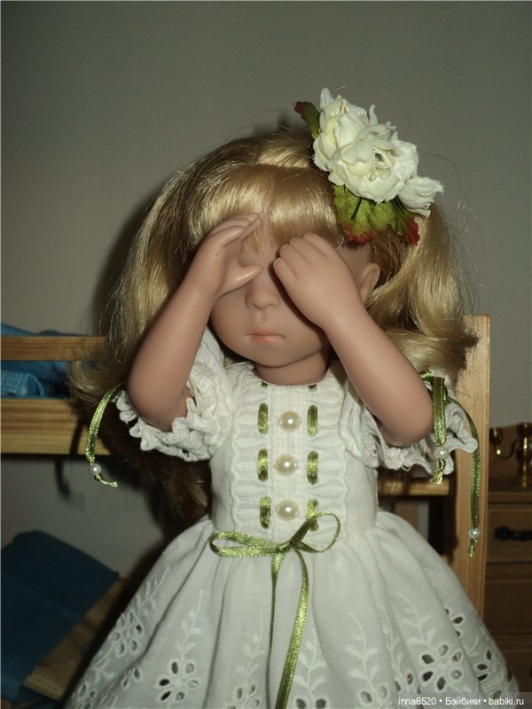 "С четверга на пятницу!" или "Новый наряд куколки Минушечки."