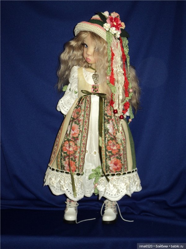 Продолжаем наш показ. Наряд №2