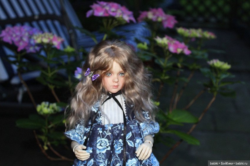 Розочка в вечернем саду или в поисках светлячков