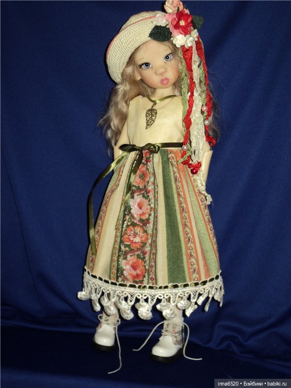 Продолжаем наш показ. Наряд №2