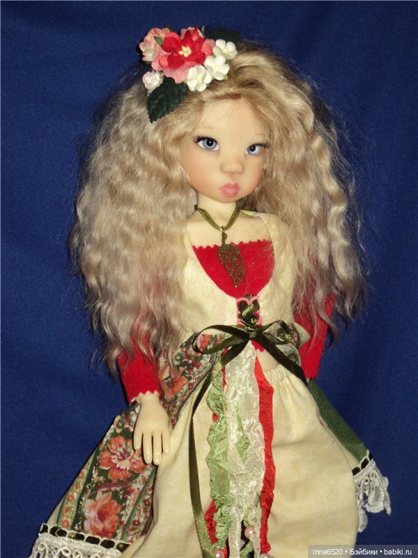 Продолжаем наш показ. Наряд №2