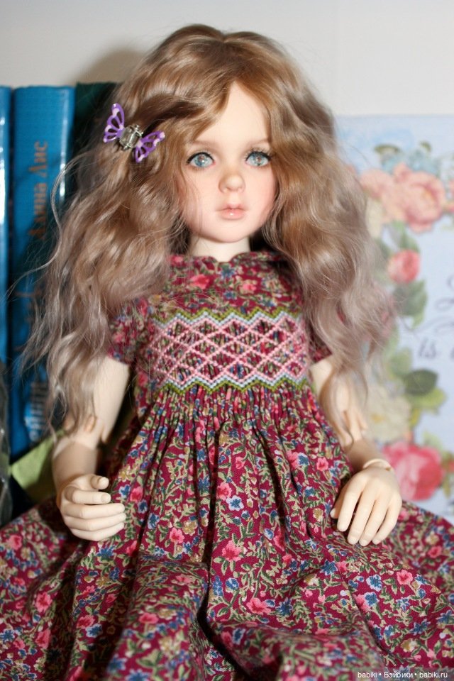 Розочка и книжки. Два образа Розочки