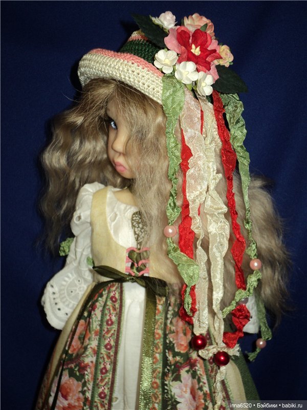 Продолжаем наш показ. Наряд №2