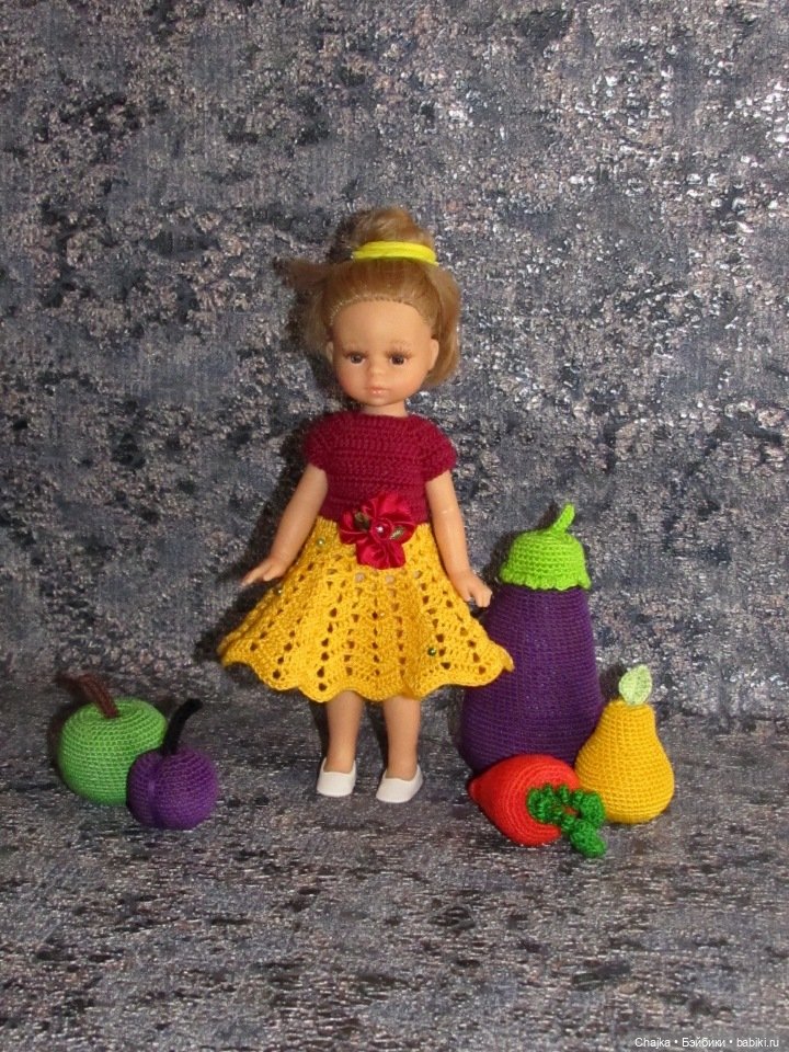 Авторское вязаное платье на кукол Паола Рейна мини - 21 см (Paola Reina mini - 21 cm) (фото 2)