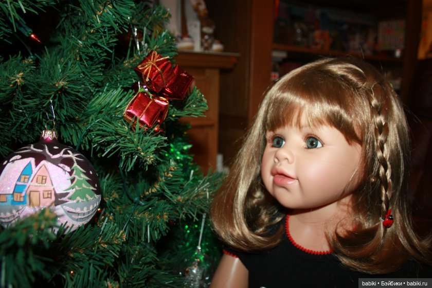 С наступающим Новым 2014 годом поздравления от моих кукол из коллекции Masterpiece