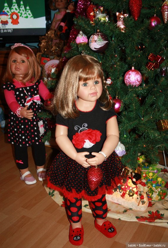 С наступающим Новым 2014 годом поздравления от моих кукол из коллекции Masterpiece