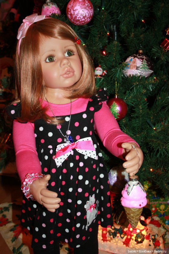 С наступающим Новым 2014 годом поздравления от моих кукол из коллекции Masterpiece