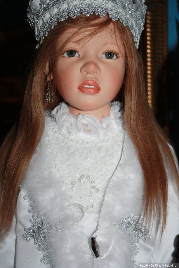 Снегурочка по имени Светлана! Коллекционная кукла от четы Zawieruszynski (фото 2)