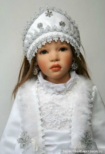 Снегурочка по имени Светлана! Коллекционная кукла от четы Zawieruszynski (фото 3)