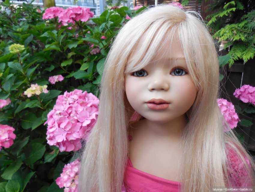 Восхитительная блондинка Sini от Annette Himstedt