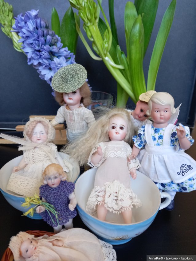 Суфражистки на прогулке — Антикварные куклы Mignonette (Миньонетта): карманные (фото 7)