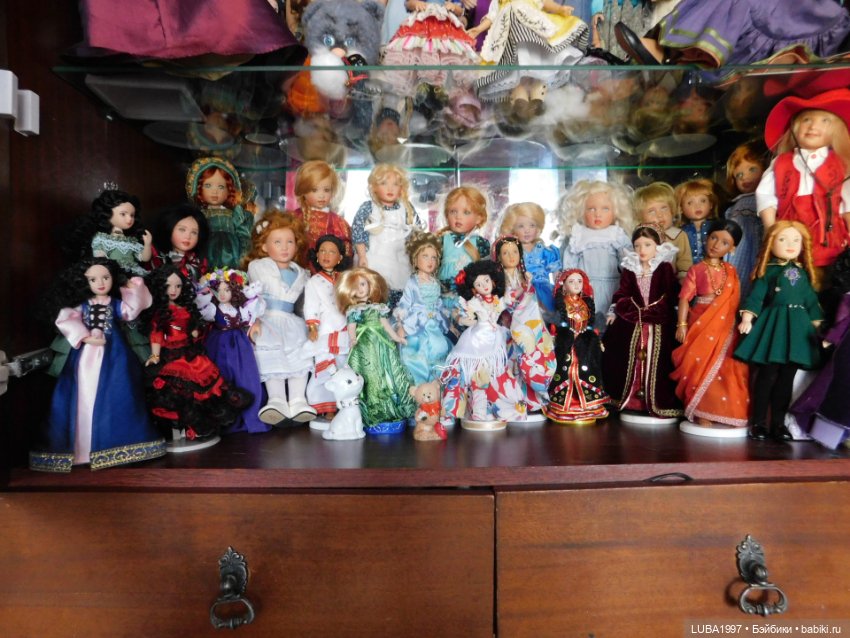 Просто так. Мои любимые полочки