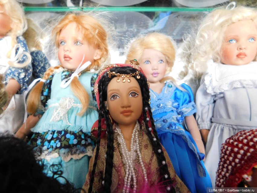 Просто так. Мои любимые полочки