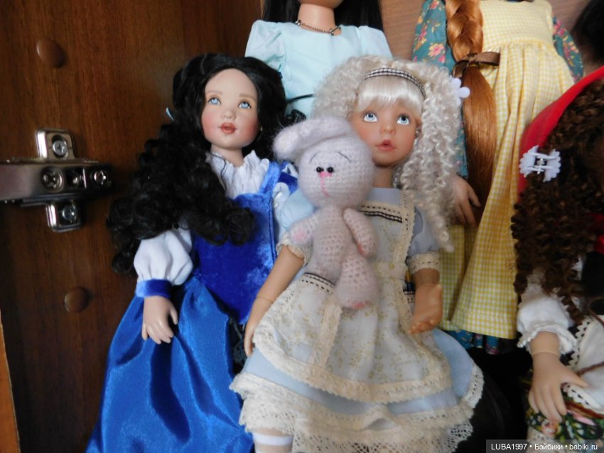 Просто так. Мои любимые полочки