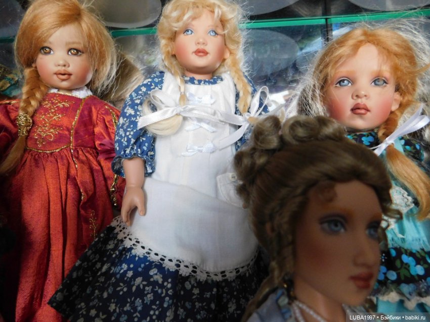 Просто так. Мои любимые полочки