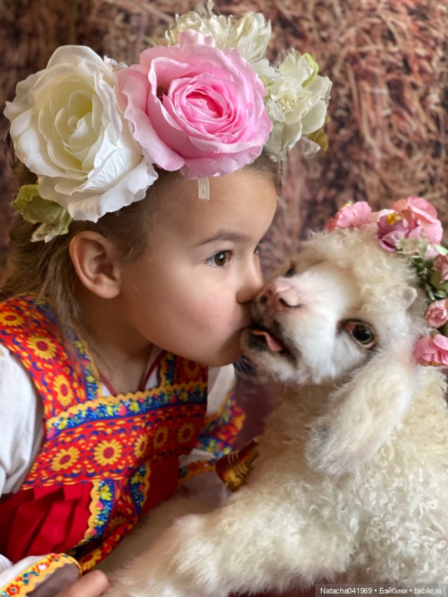 Девочки ,девушки, женщины и бабули, разрешите вас поздравить (фото 3)