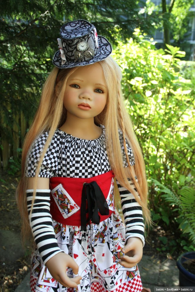 По мотивам Алисы в Стране Чудес. Лилит Annette Himstedt в образе Алисы (фото 9)