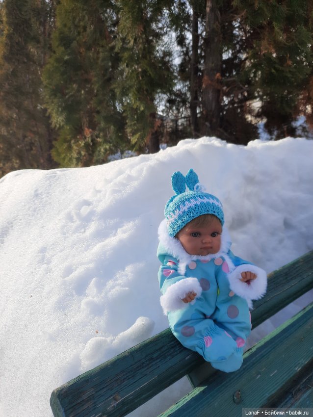 С праздником Весны! С 8 марта, красотки!!!(поздравляет еще Эля-пепита от Антонио Хуан)