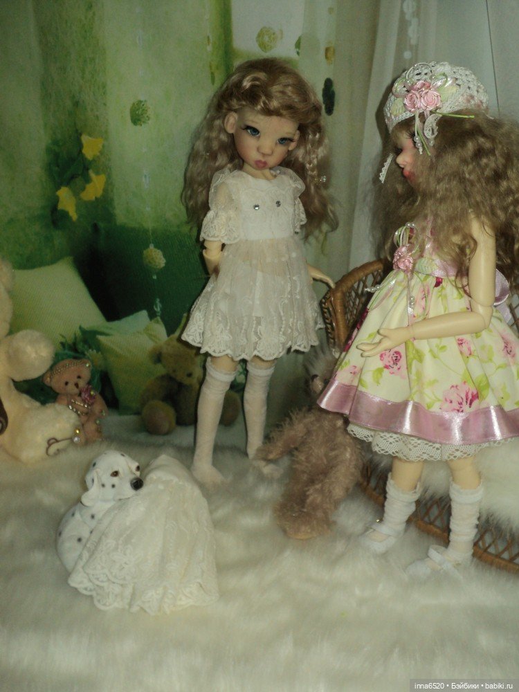 Девчонки любят наряжаться. Теперь настала очередь моих Каешенок:) Часть первая